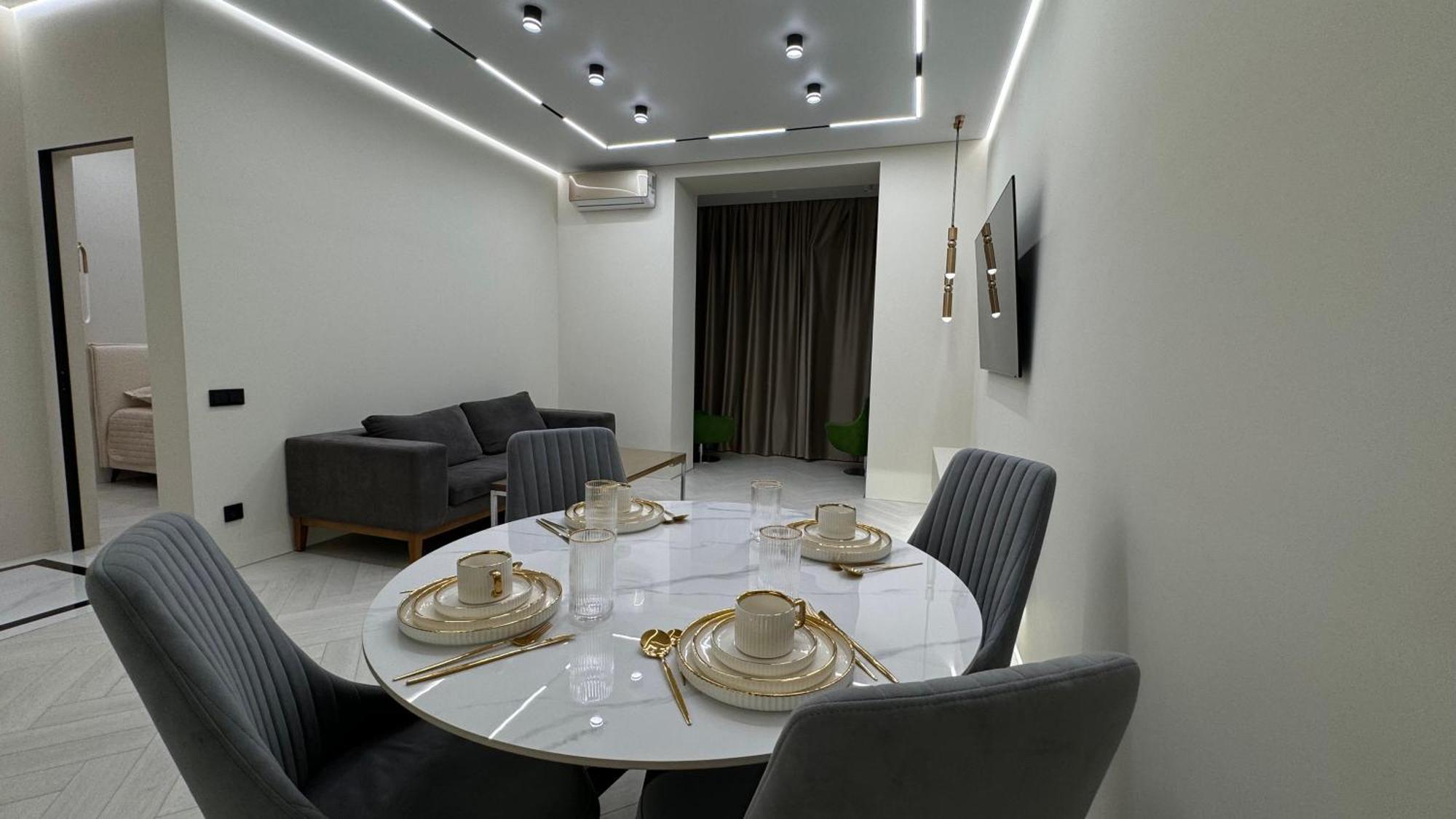 Apartment евродвушка возле арена, барыс арена, ботанический сад