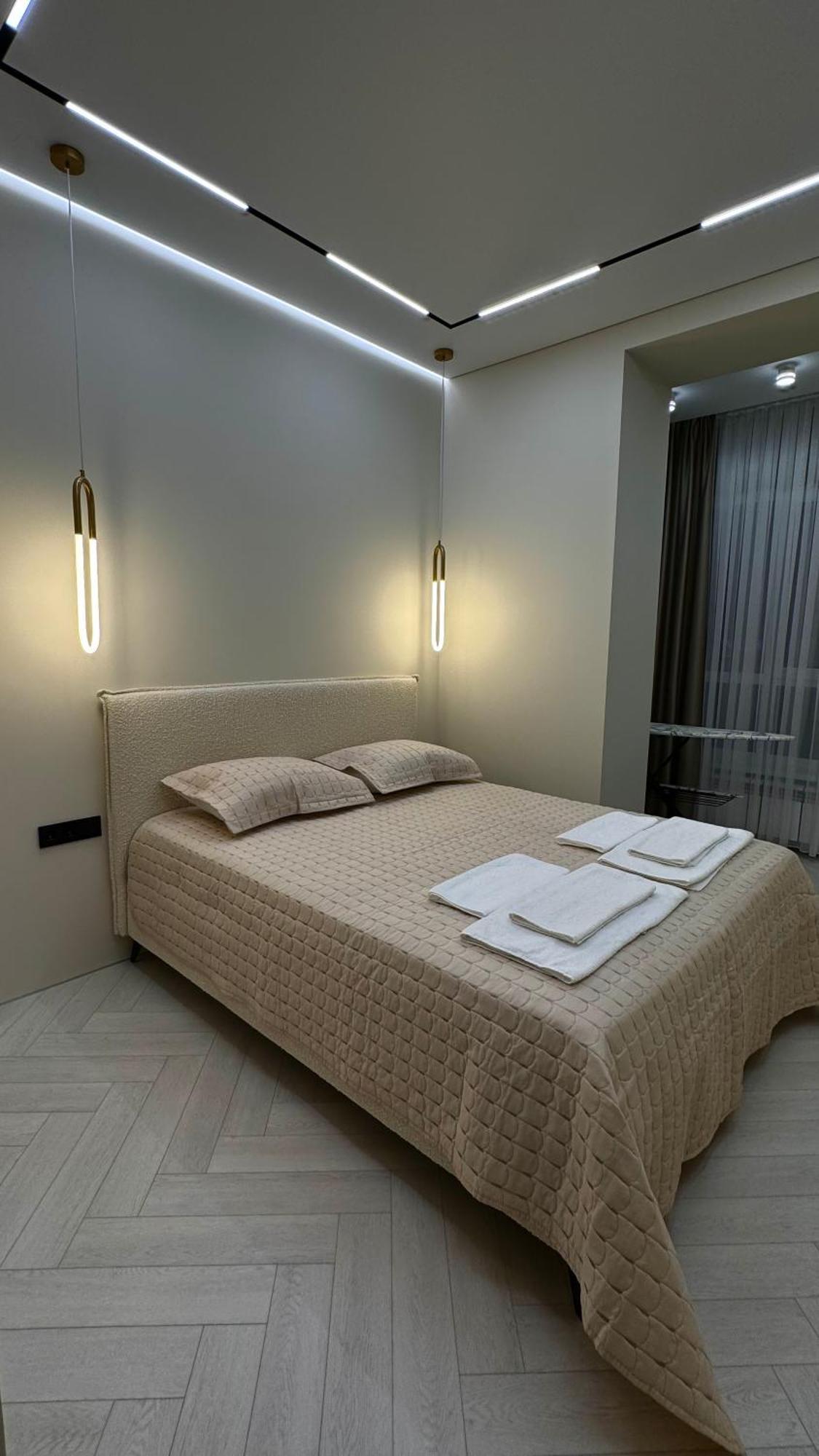 евродвушка возле арена, барыс арена, ботанический сад Apartment *